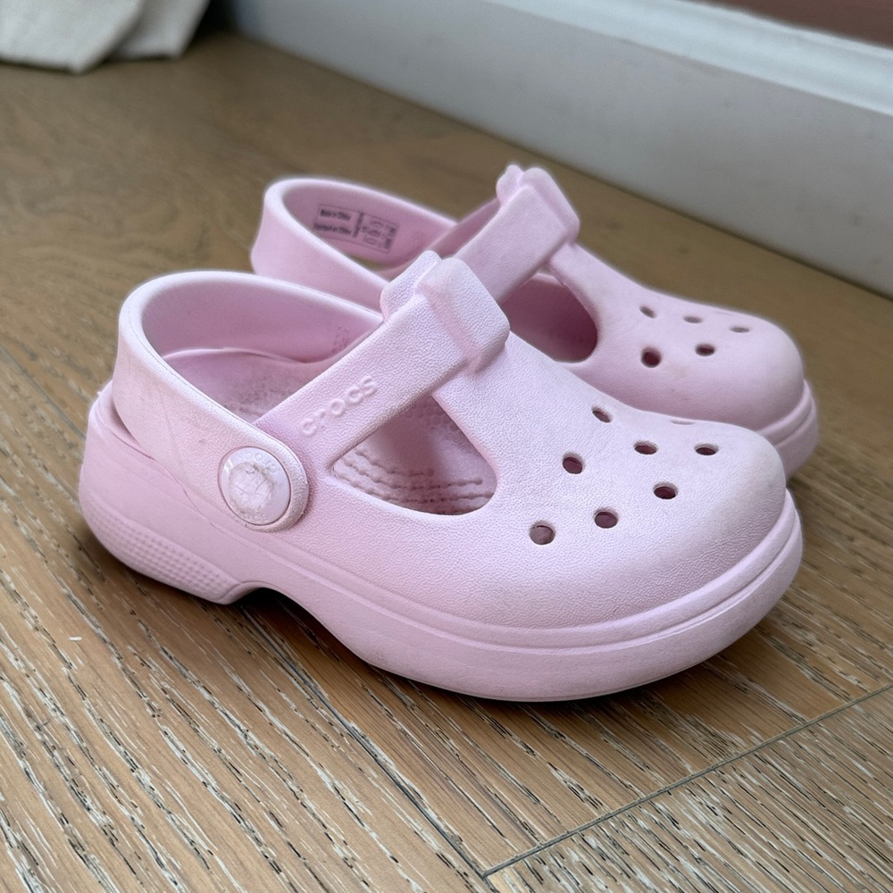 CROCS Toddler Pink Mary Jane Style Sandal